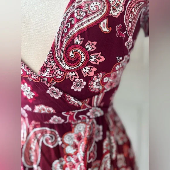 Forever 21 red Paisley Mini Dress wrap sundress small women’s - Picture 2 of 4